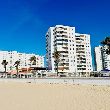 Gatu Arena " Preferente Mayores De 25 Anos Y Familias " El Puerto de Santa María Dış mekan fotoğraf